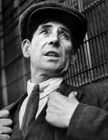 Wolf Suschitzki - Bez oporu