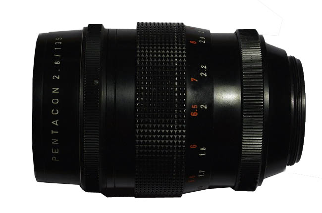 Pentacon 135mm f/2.8