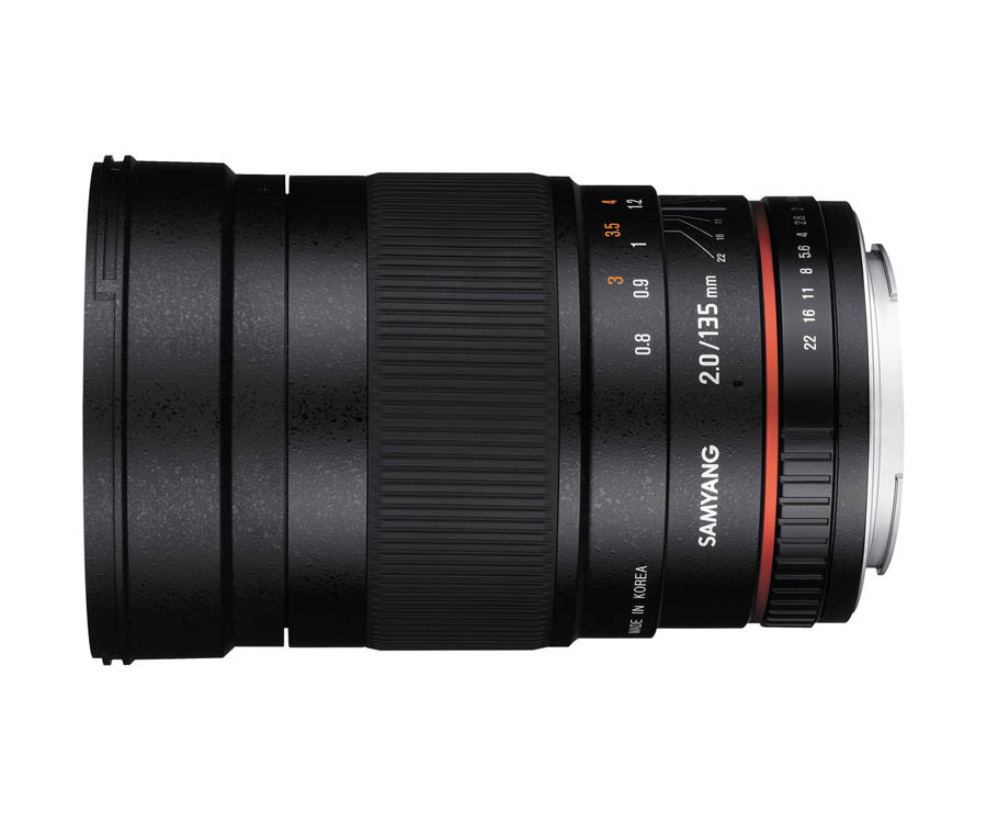 Samyang 135mm f/2 ED UMC