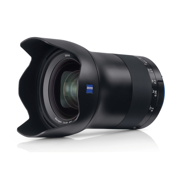 Carl Zeiss Milvus 25mm f/1.4