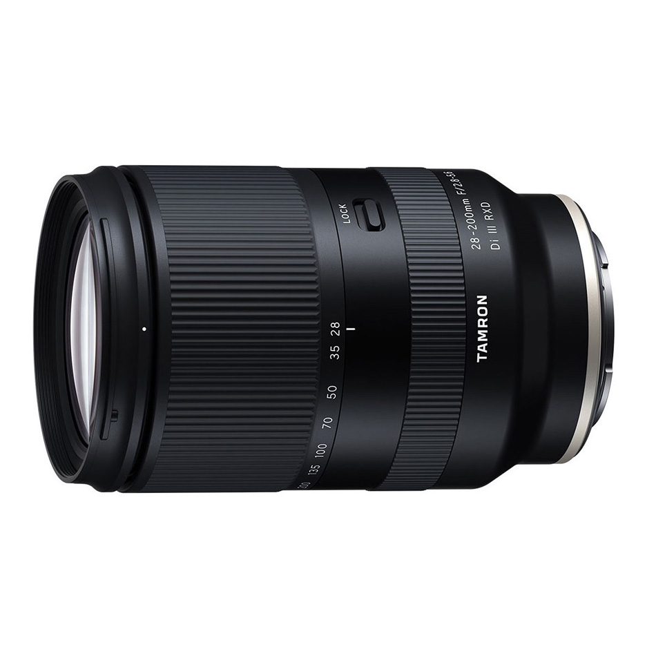 Tamron 28-200mm f/2.8-5.6 Di III RXD