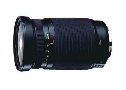 Cosina 28-300 mm f/4-6.3