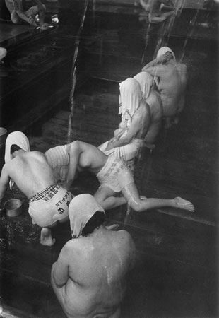 Hamaya Hiroshi (1915 - 1999) Hamaya Hiroshi (1915 - 1999)