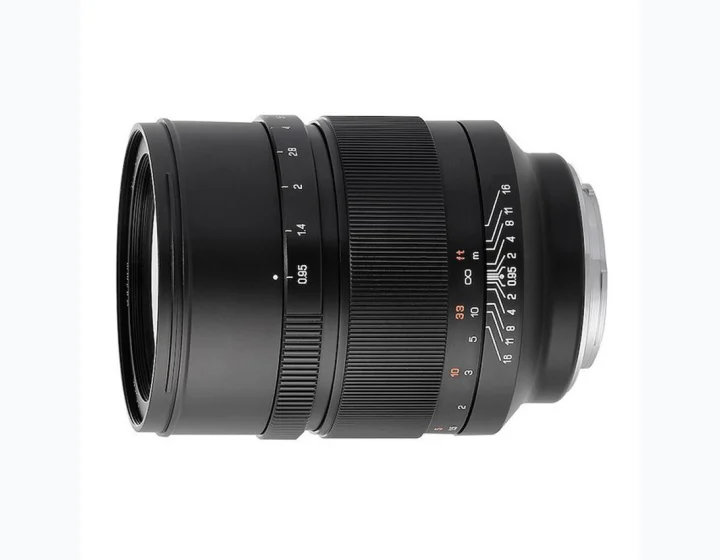 Mitakon Speedmaster 50mm f/0.95 EF