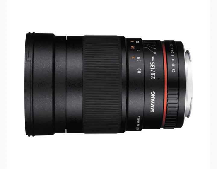 Samyang 135mm f/2 ED UMC