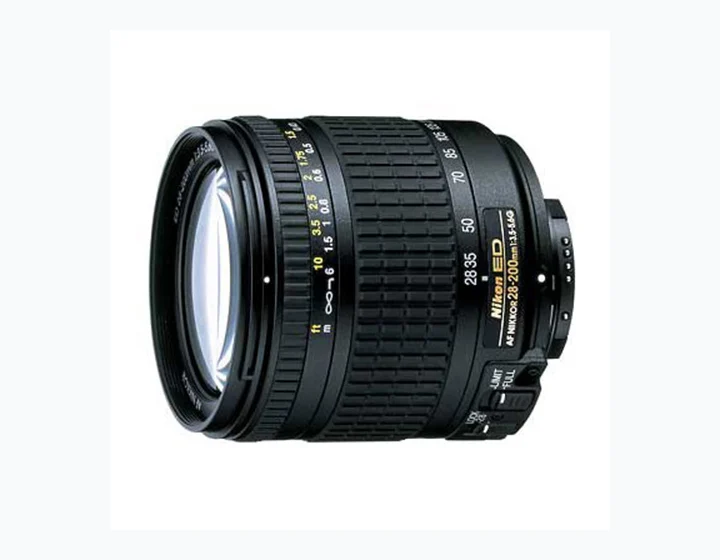 Nikon Nikkor AF 28-200mm f/3.5-5.6G IF-ED