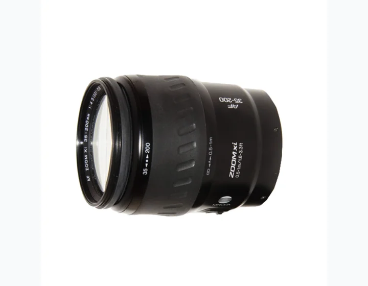 Minolta AF 35-200mm f/4.5-5.6 XI