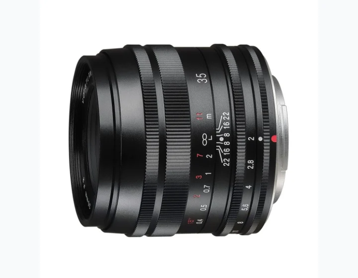 Voigtlander Macro Apo-Ultron 35mm f/2
