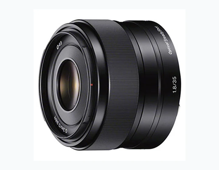 Sony E 35mm f/1.8 OSS