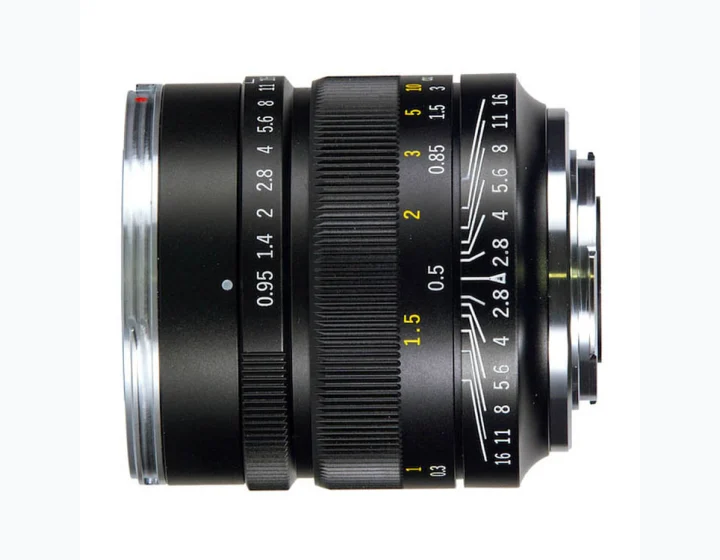 Mitakon Speedmaster 17mm f/0.95