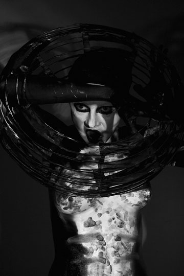 Justyna Łada - Uwikłana Justyna Łada - Uwikłana